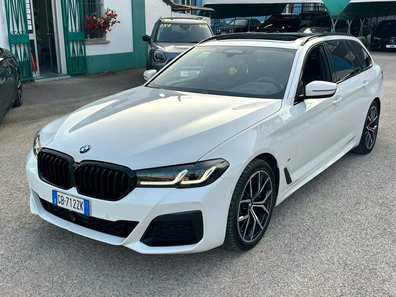 BMW 520D TOURING MSPORT XDRIVE