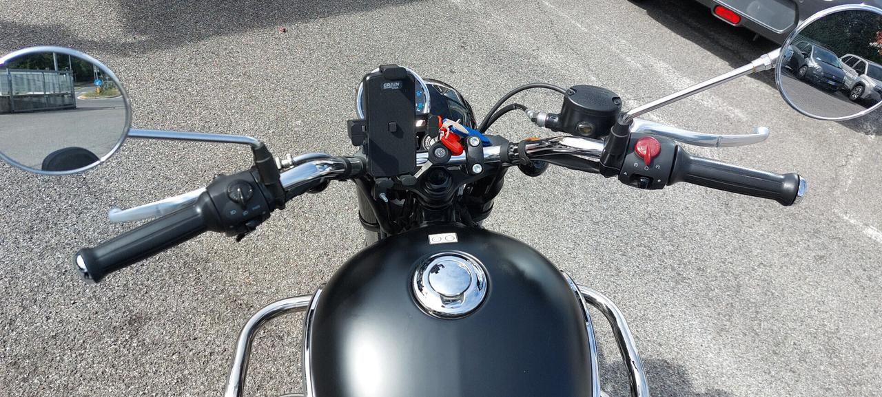 Royal Enfield Meteor borse e paramotore