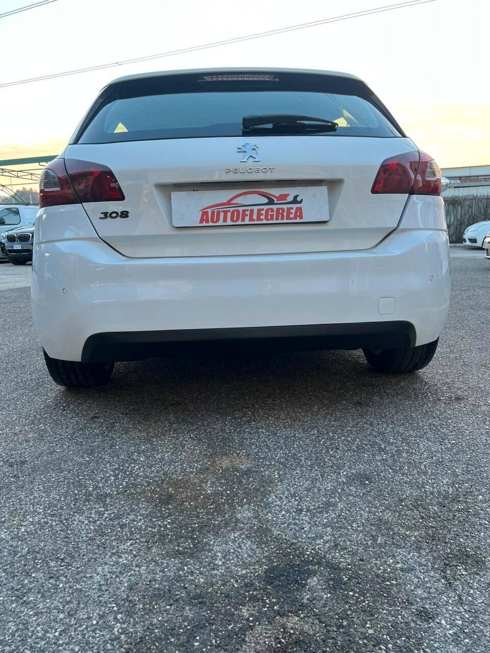 Peugeot 308 1.6 e-HDi 115 CV Stop&Start Allure