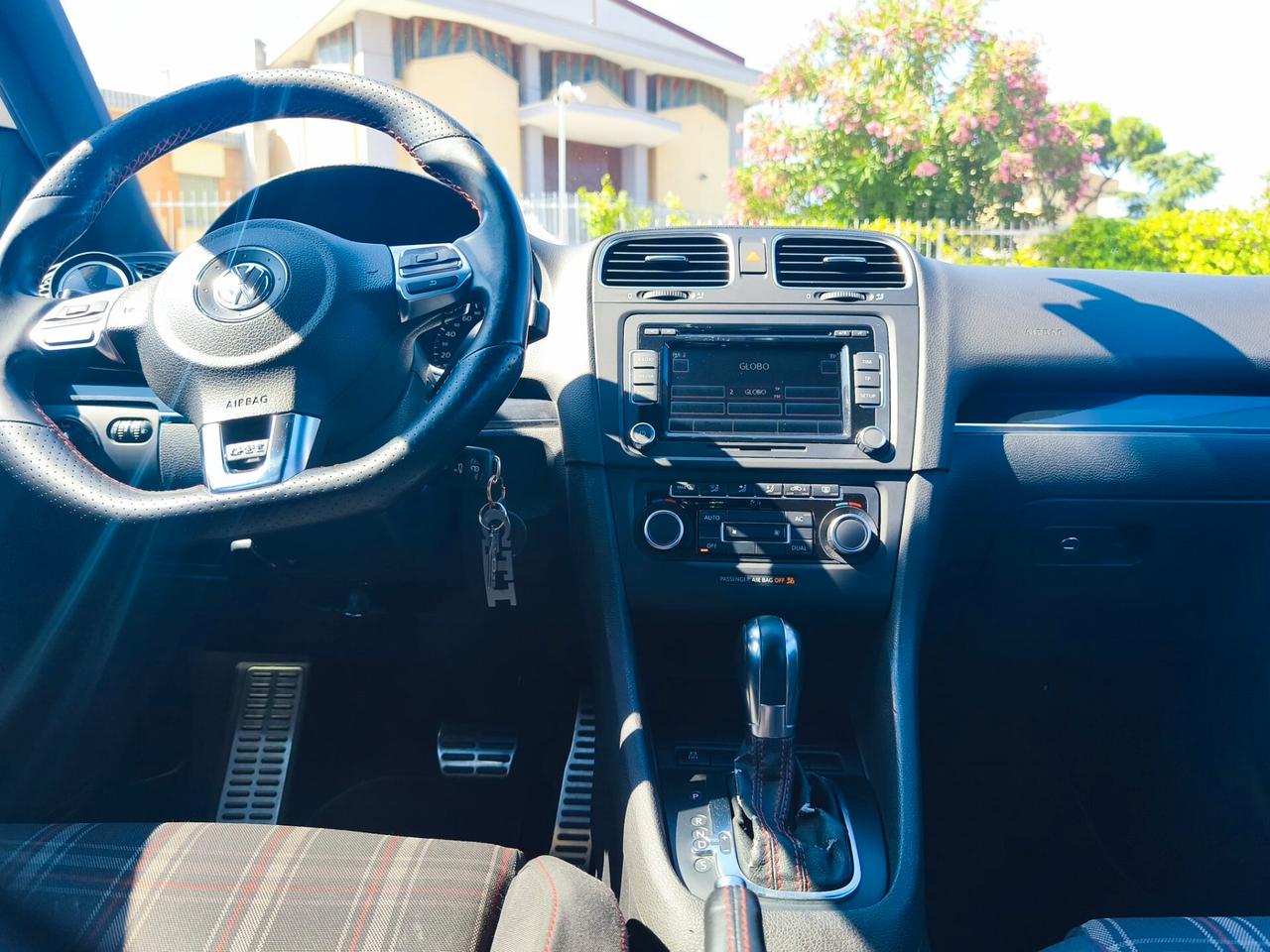 Volkswagen Golf GTI 2.0 TSI DSG 5p.
