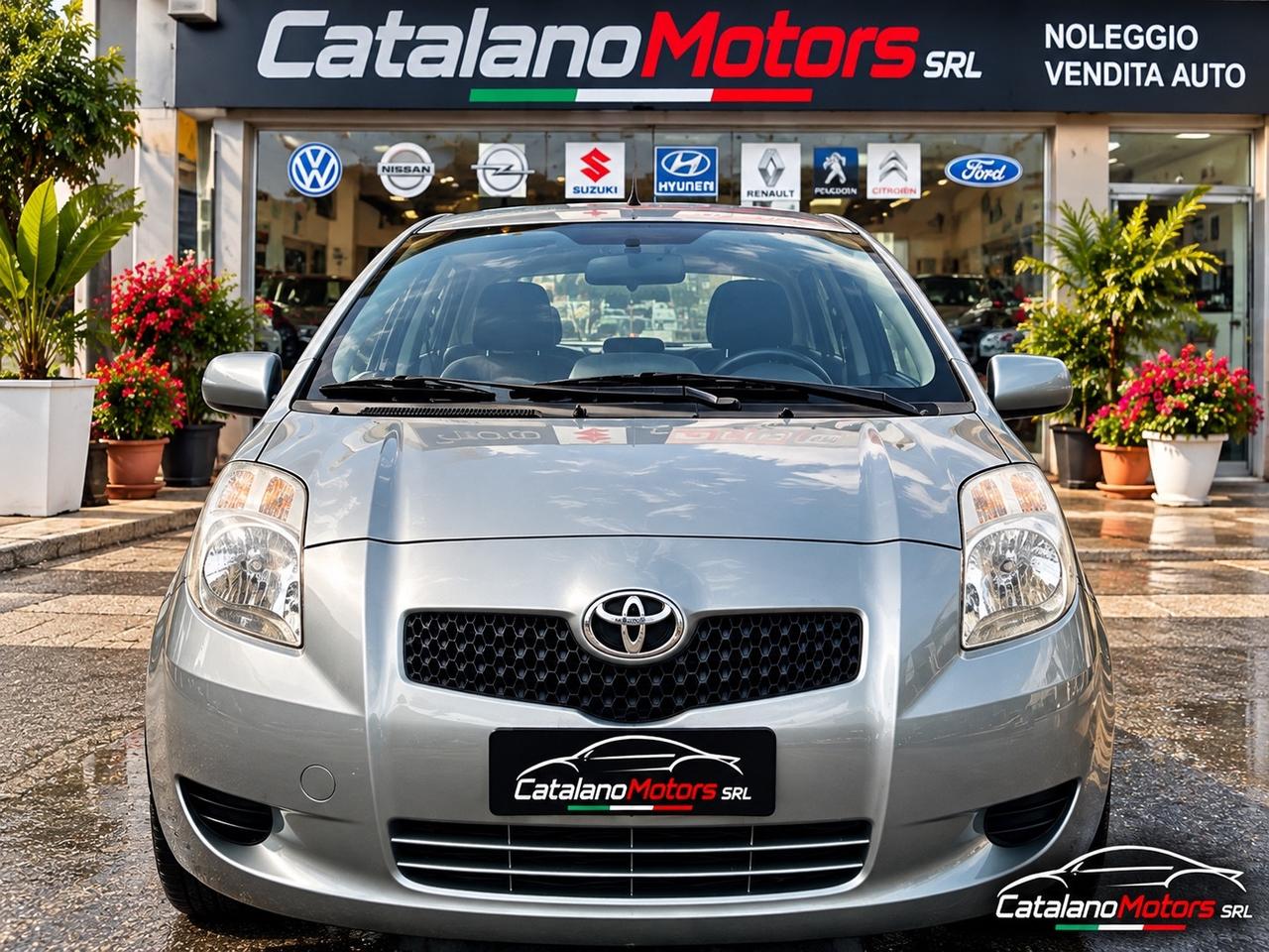 Toyota Yaris 1.3 5 porte