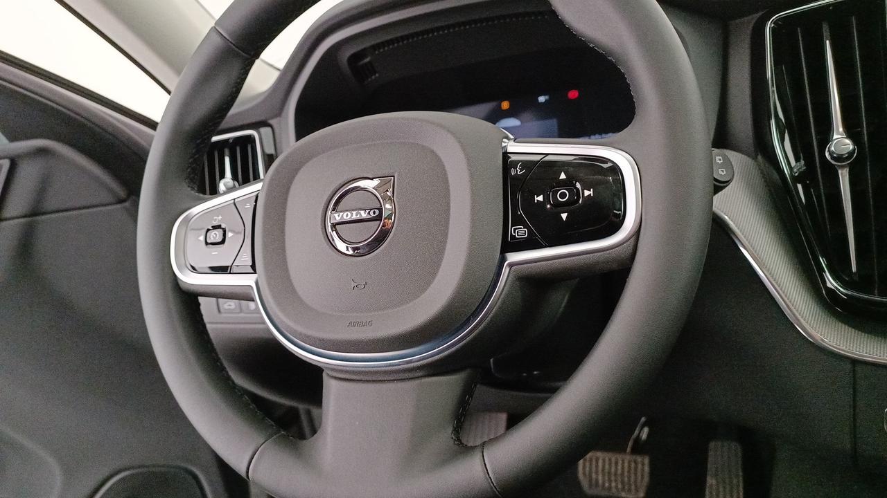 VOLVO XC60 2.0 t6 phev Plus Bright awd auto