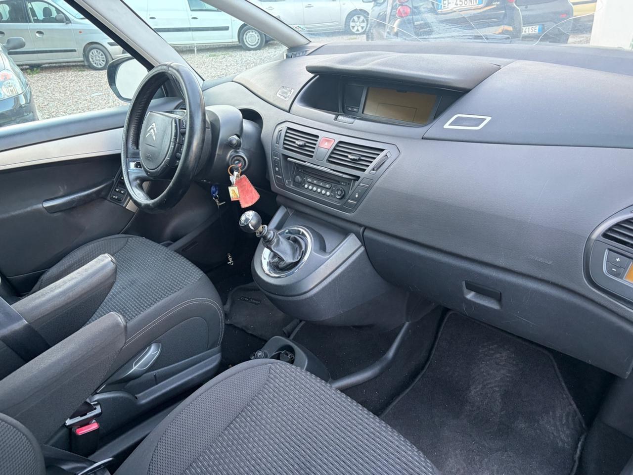 Citroen C4 1.6 Picasso Hdi 112 cv 2011 Discreta