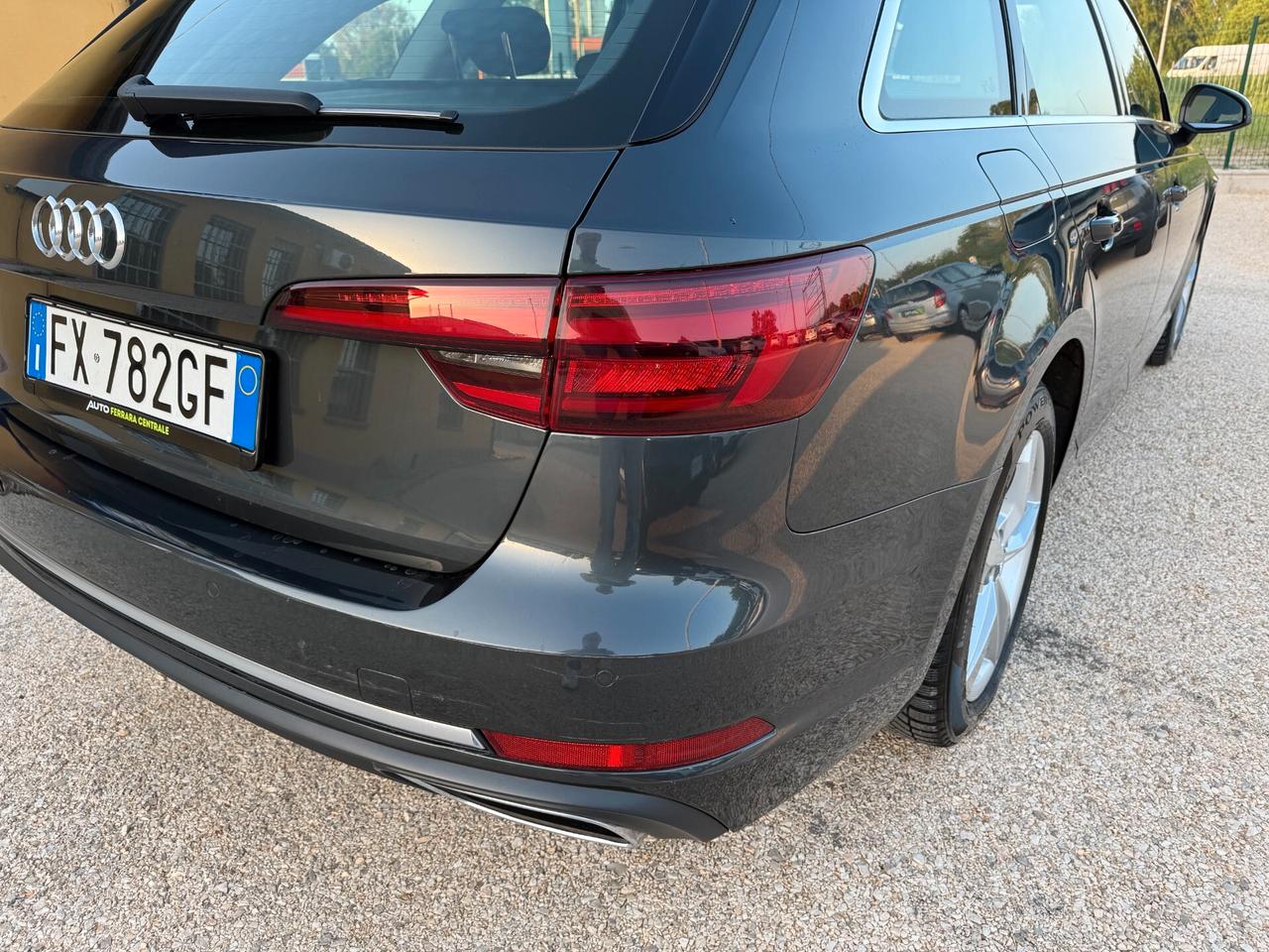 Audi A4 Avant 35 TDI S tronic line edition