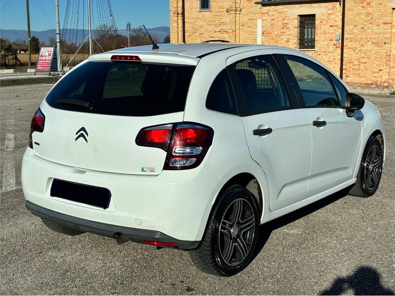 Citroen C3 BlueHDi 75 Van Attraction 2015