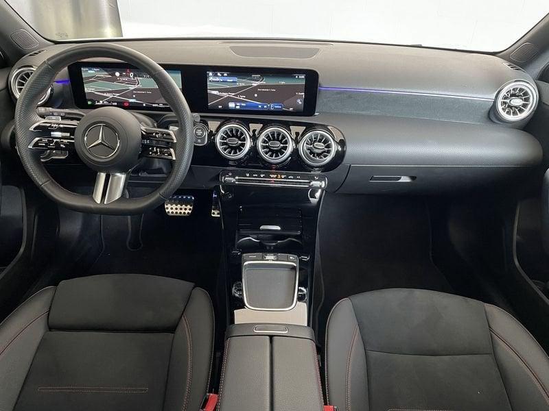 Mercedes-Benz Classe A A 250 Automatic 4Matic AMG Line Premium