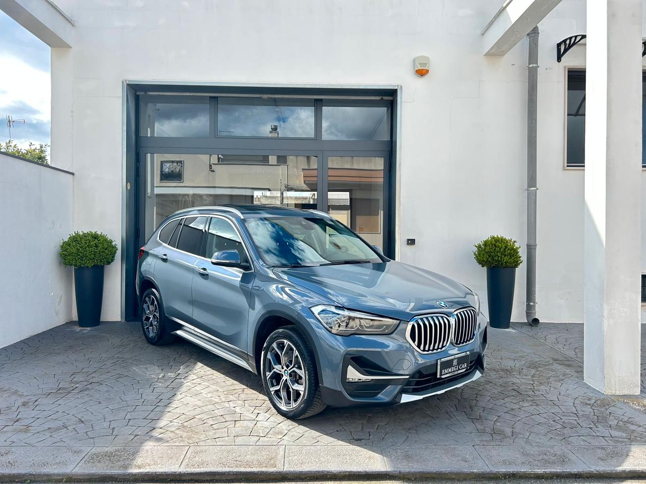Bmw X1 18d SDRIVE XLINE AUTOM TETTO/LED/PELLE-2020