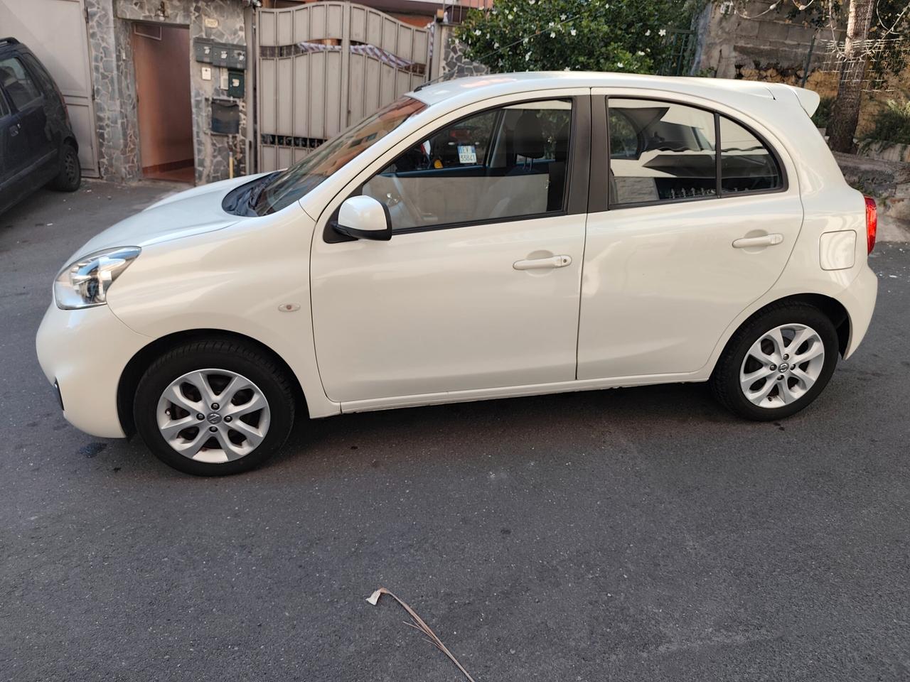 Nissan Micra 1.2 12V 5 porte Tekna