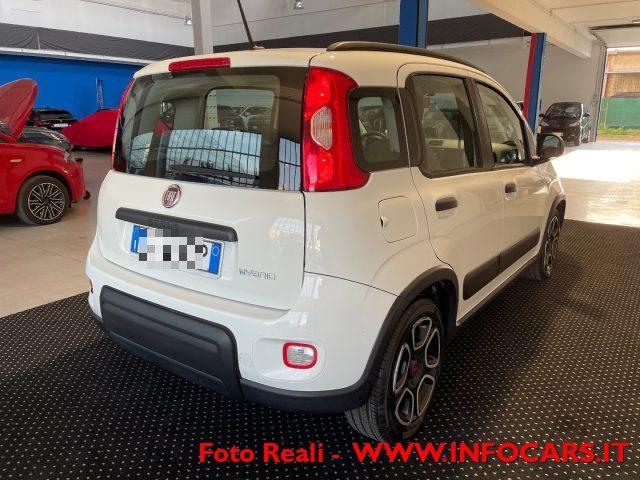 FIAT Panda 1.0 FireFly S&S Hybrid City Life PROMO !!