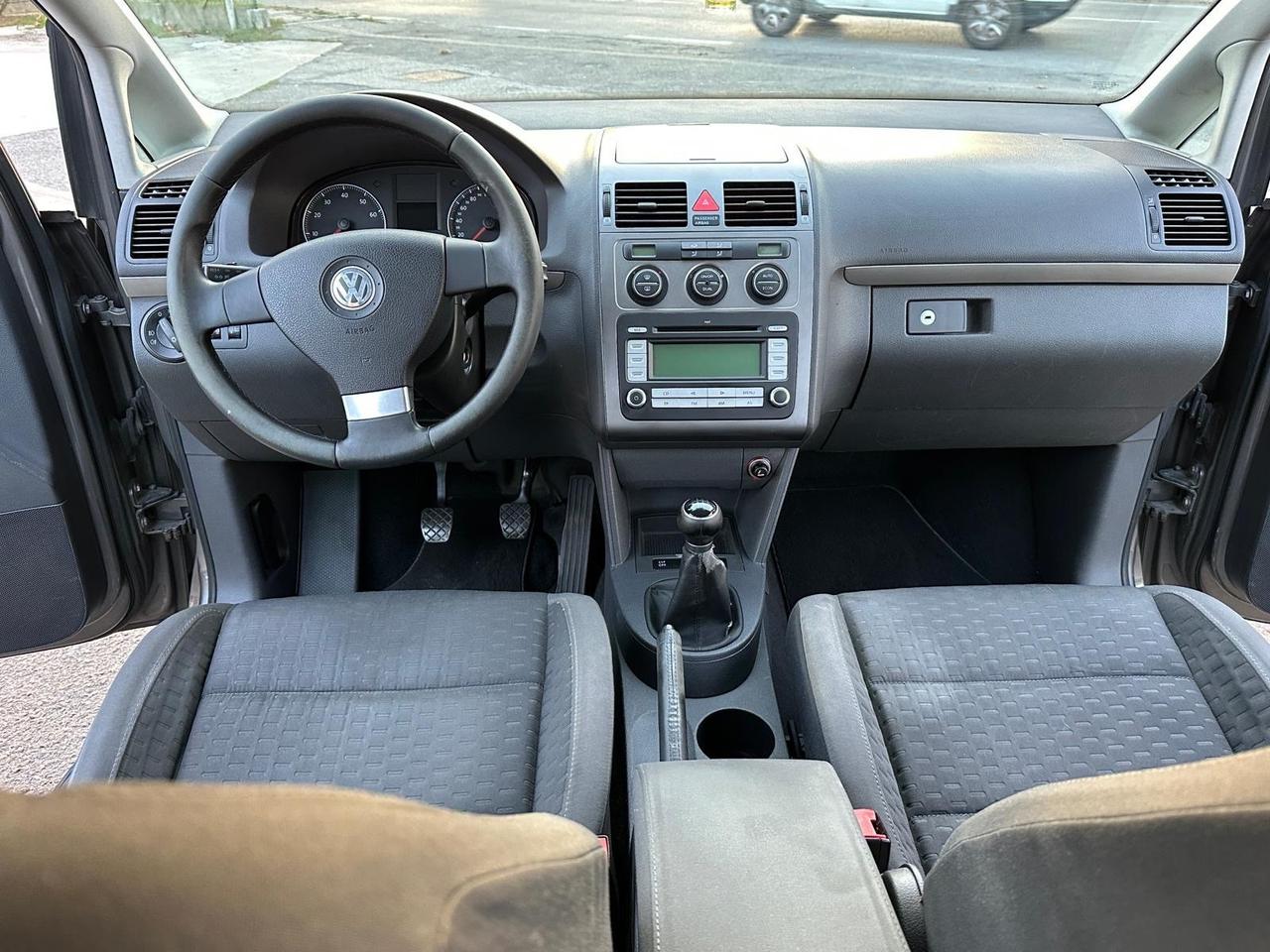 Volkswagen Touran 2.0 Conceptline Ecofuel