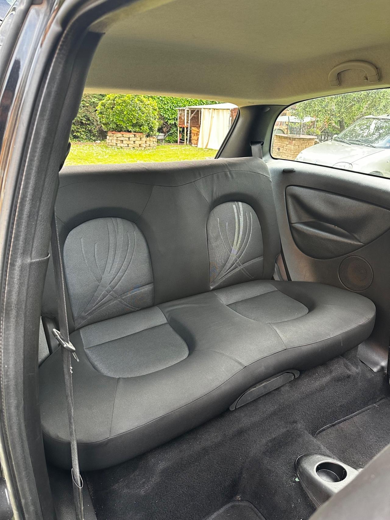 Lancia Ypsilon 1.2 69 CV Platinum 80.000km !