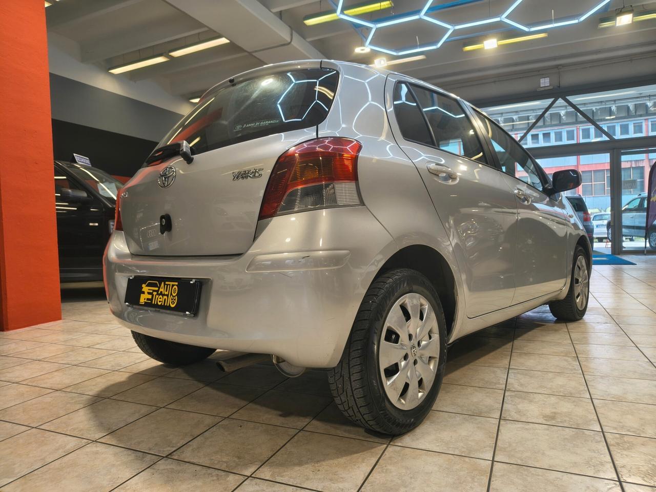 Toyota Yaris 1.3 5 porte Sol