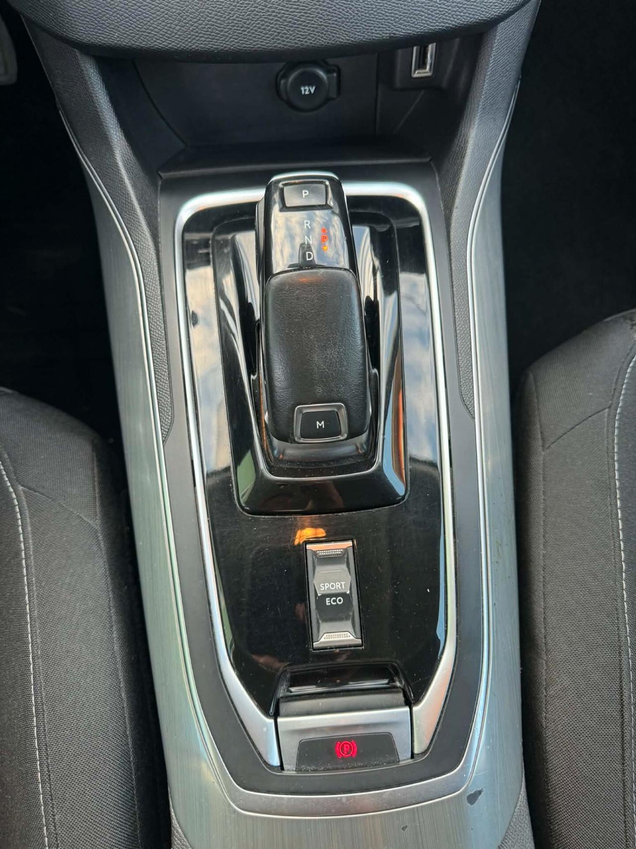 Peugeot 308 BlueHDi 130 S&S EAT8 SW Allure