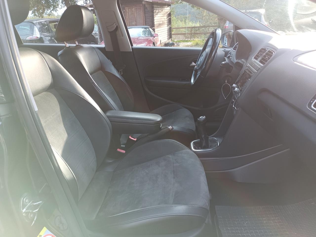 Volkswagen Polo 1.6 5 porte Highline BiFuel