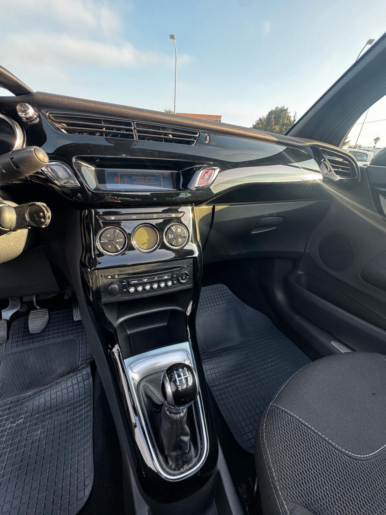 Ds DS3 3 PureTech 82 Chic Cabrio