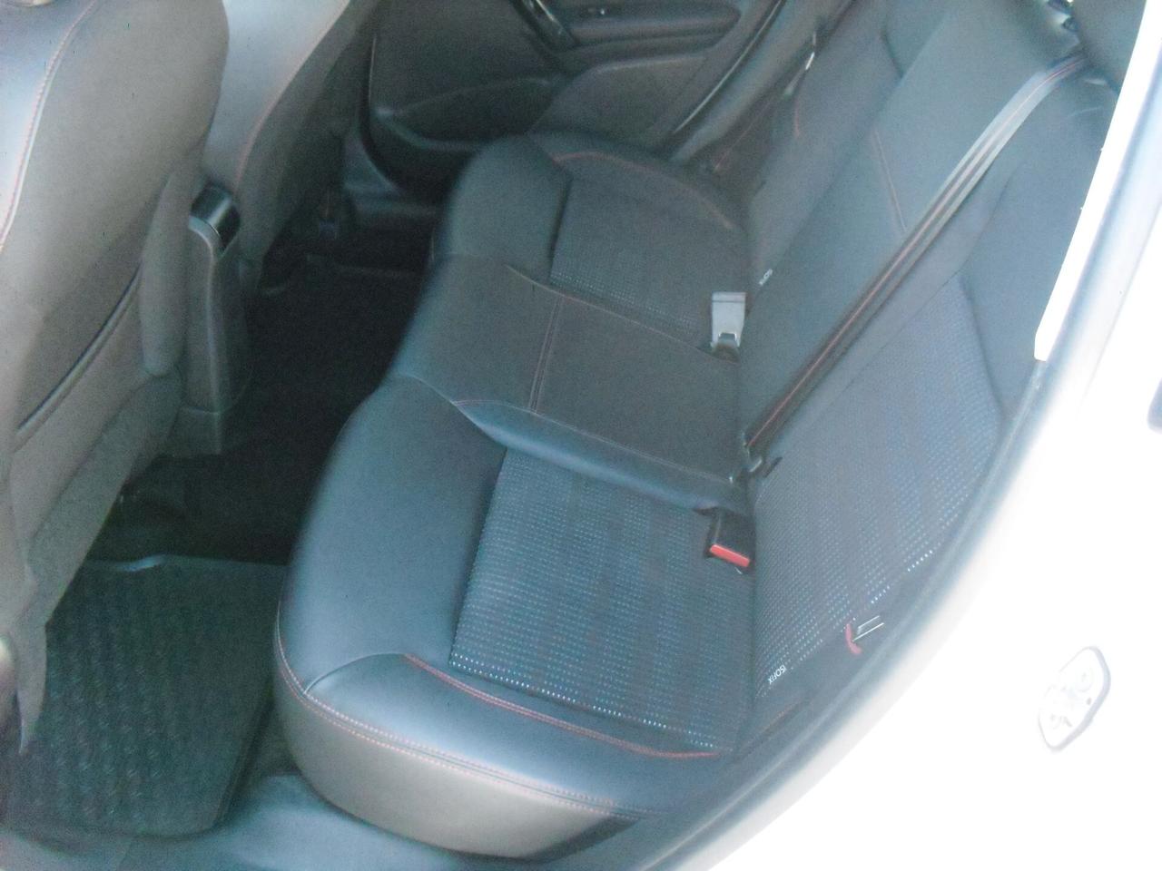 Peugeot 208 BlueHDi 100 5p. GT Line ICE White, FULL OPTIONAL, OTTIME CONDIZIONI!!