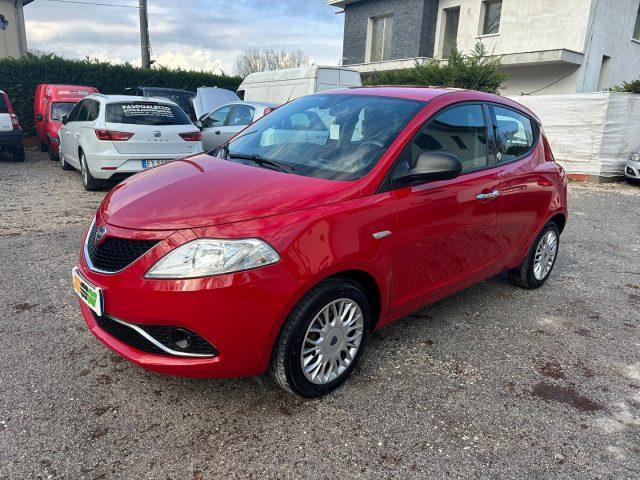 LANCIA Ypsilon OK neo pat. 1.2 69 CV GPL Ecochic Silver