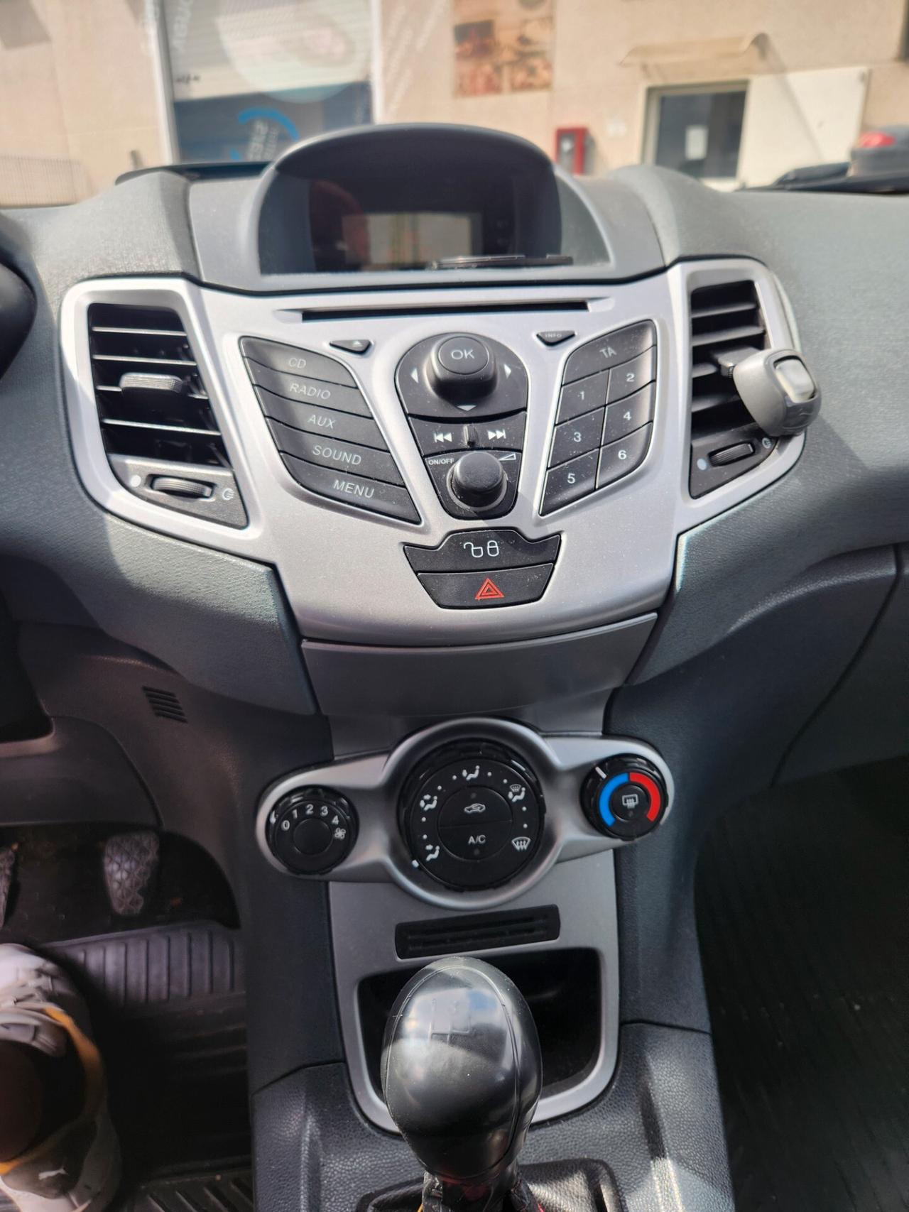 Ford Fiesta 1.4 TDCi 5p. Ghia