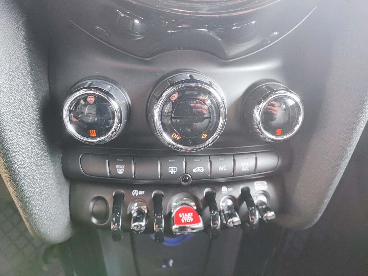 Mini 2.0 Cooper SD aut. Hype 5 porte