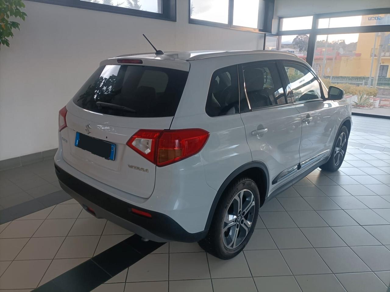 Suzuki Vitara 1.6 VVT V-Top GPL