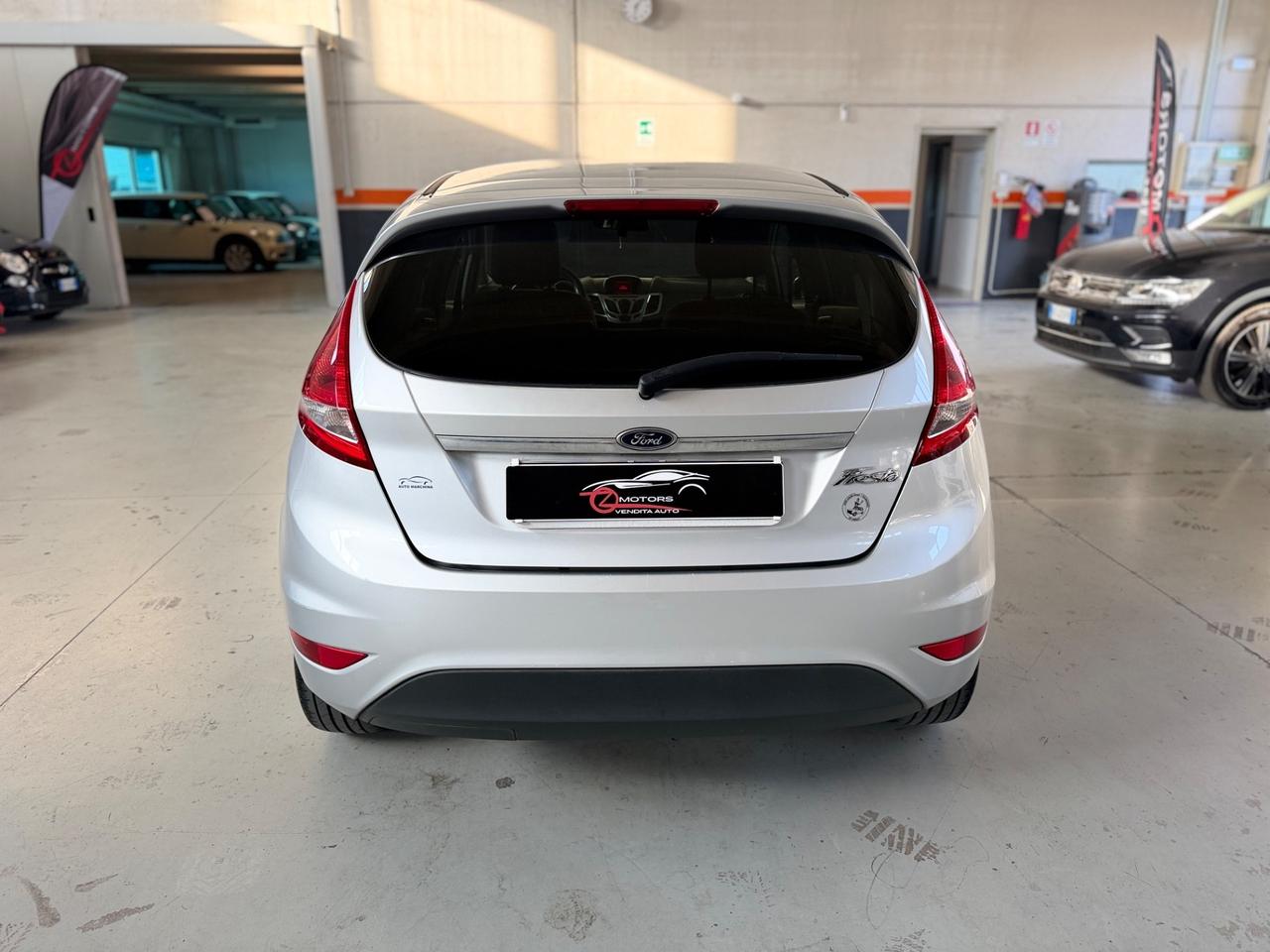 Ford Fiesta 1.2 82 CV 5 porte Titanium NEOPATENTATI