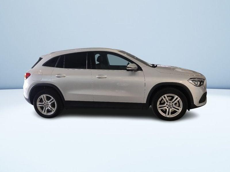 Mercedes-Benz GLA 250 E PLUG-IN HYBRID(E EQ-POWER) SPORT AUTO