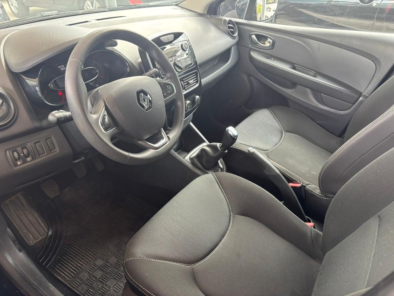 RENAULT CLIO 1.2 Intense - 2017