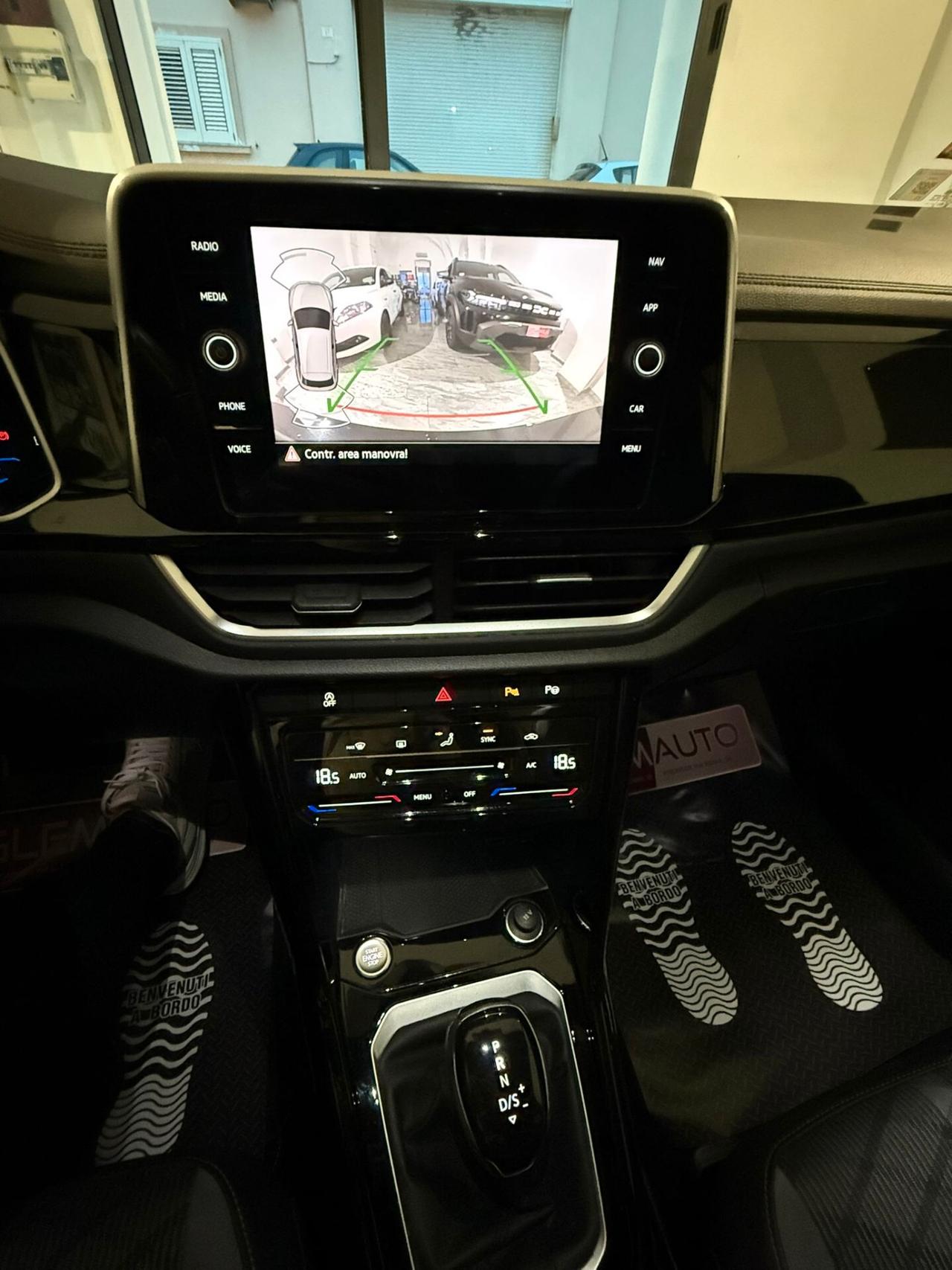 Volkswagen T-Roc 2.0 TDI SCR 150 CV DSG 4MOTION R-Line