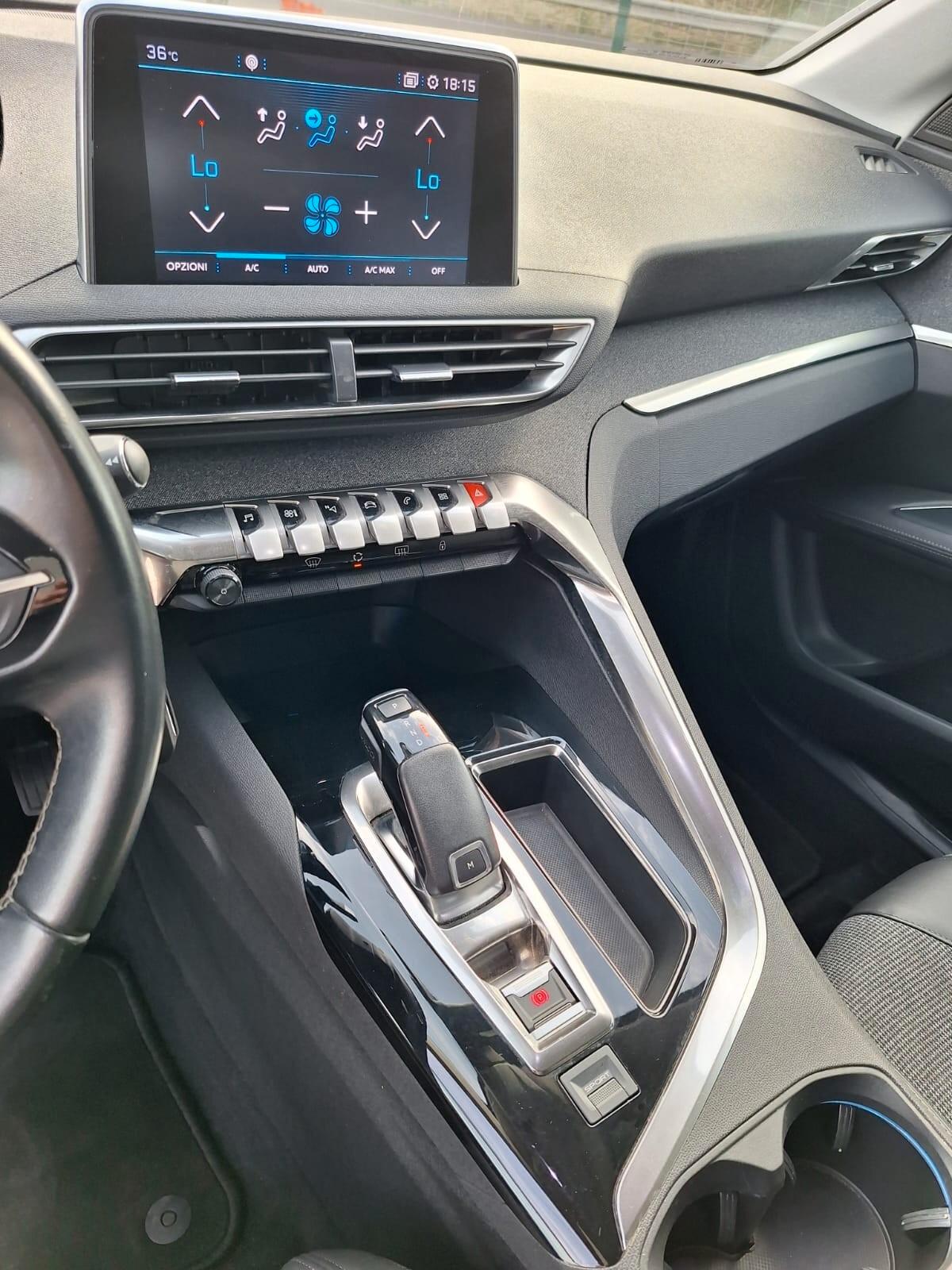 Peugeot 3008 BlueHDi 130 S&S EAT8 Allure