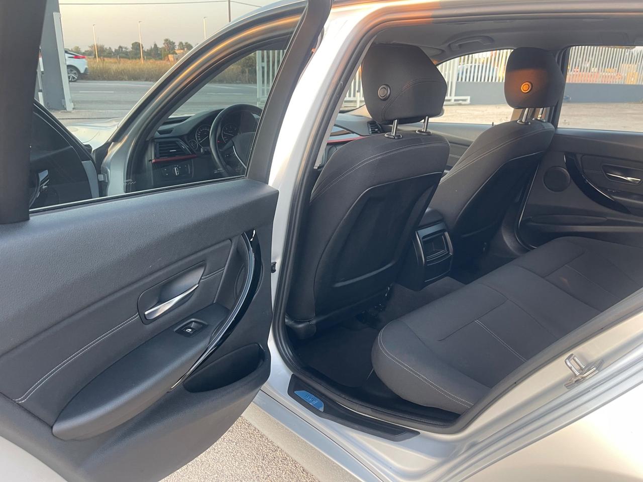 BMW 316 D 115CV TOURING SPORT MANUAL FULL LED