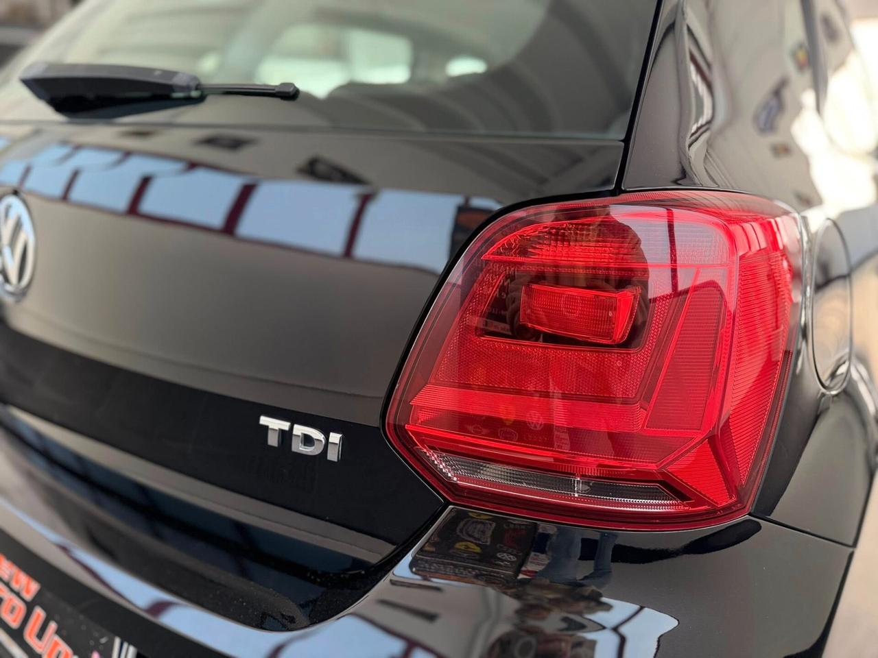 Volkswagen Polo 1.4 TDI 75cv Comfortline 2016