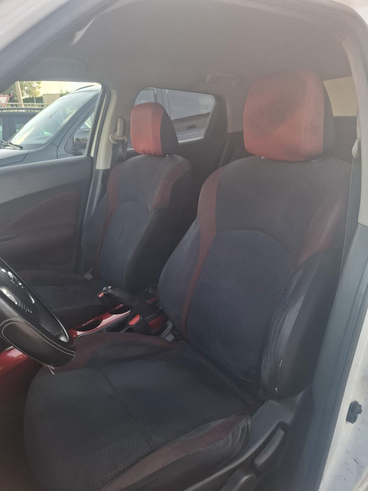 Nissan Juke 1.6 Acenta GPL - 2011
