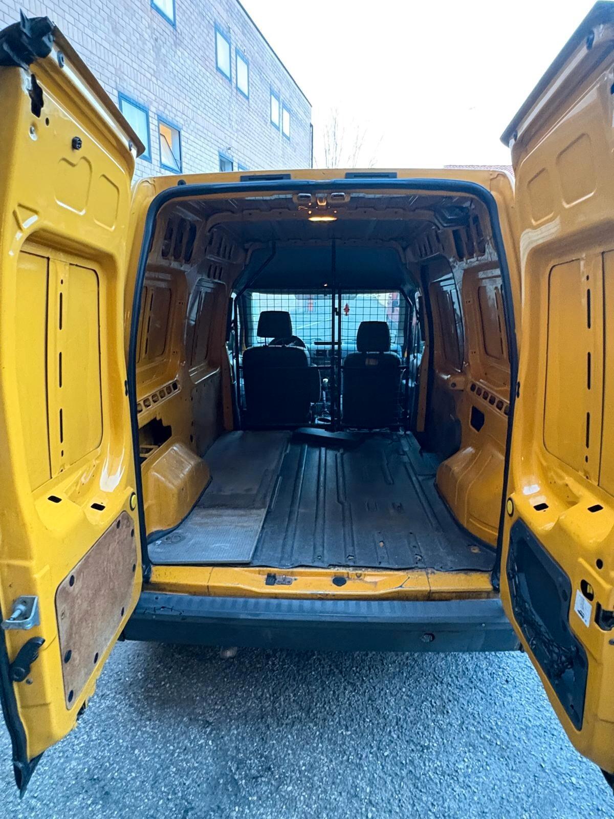 Ford Transit Connect 230L 1.8 TDCi/110CV PL-TA