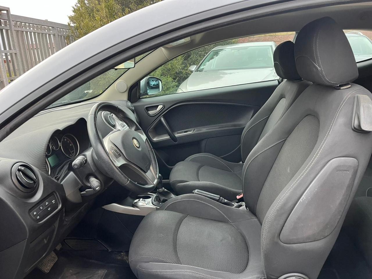 Alfa Romeo MiTo 1.4 T 135 CV M.air S&S TCT Distinctive