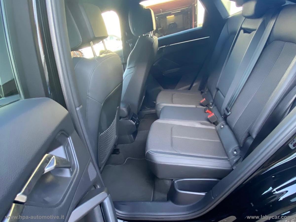 AUDI Q3 SPORTBACK 2.0TDI S-line NAVI FULL LED RETROCAMERA 360