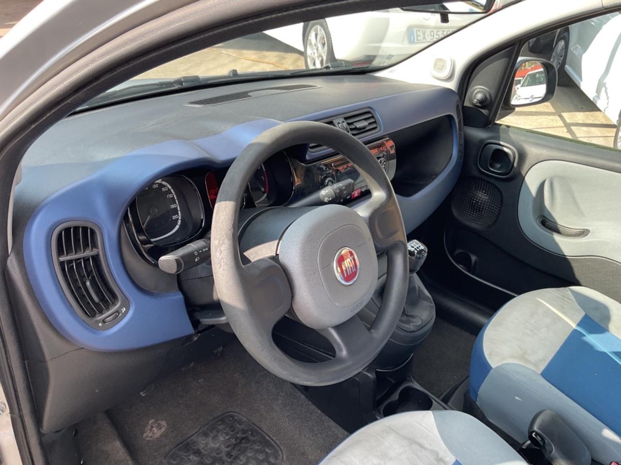 Fiat Panda 1.2 Lounge-neopatentati-rate-garanzia