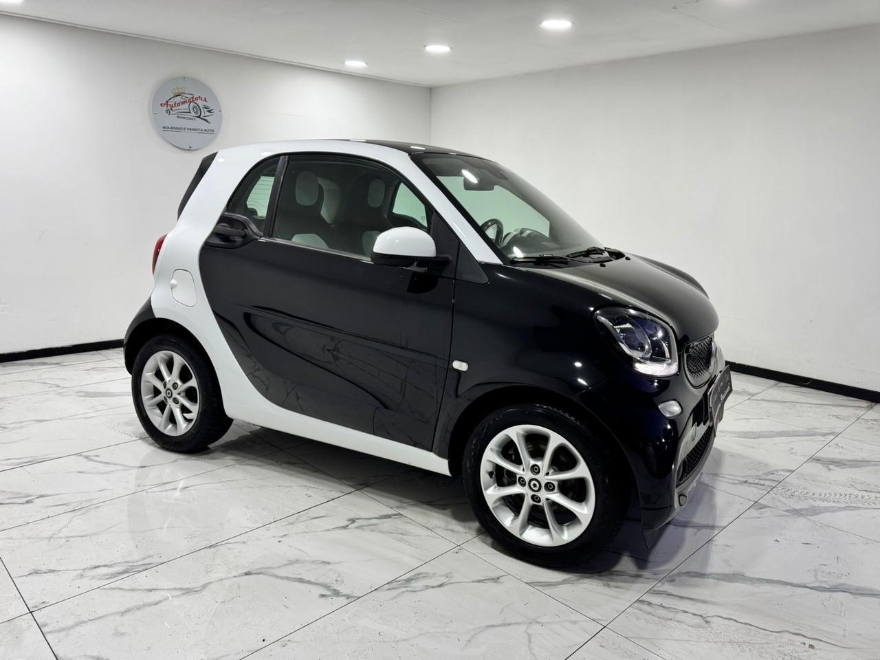 Smart ForTwo 70 1.0 Passion-GARANTITA-2014
