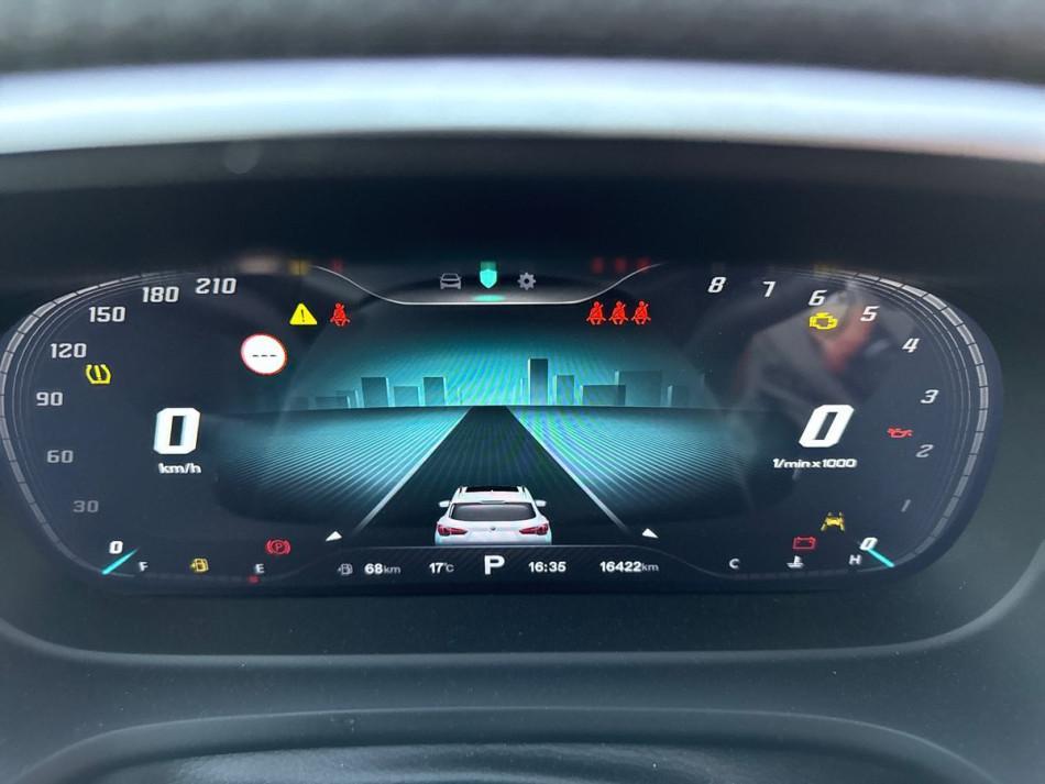 Mg HS 1.5 T Luxury auto