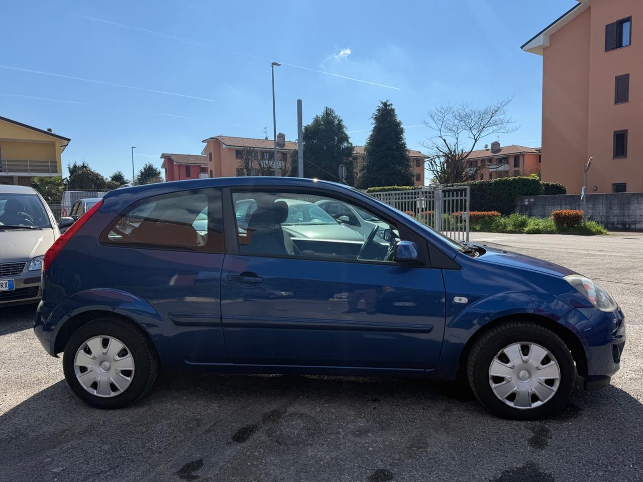 Ford Fiesta 1.2 16V 3p. Ghia