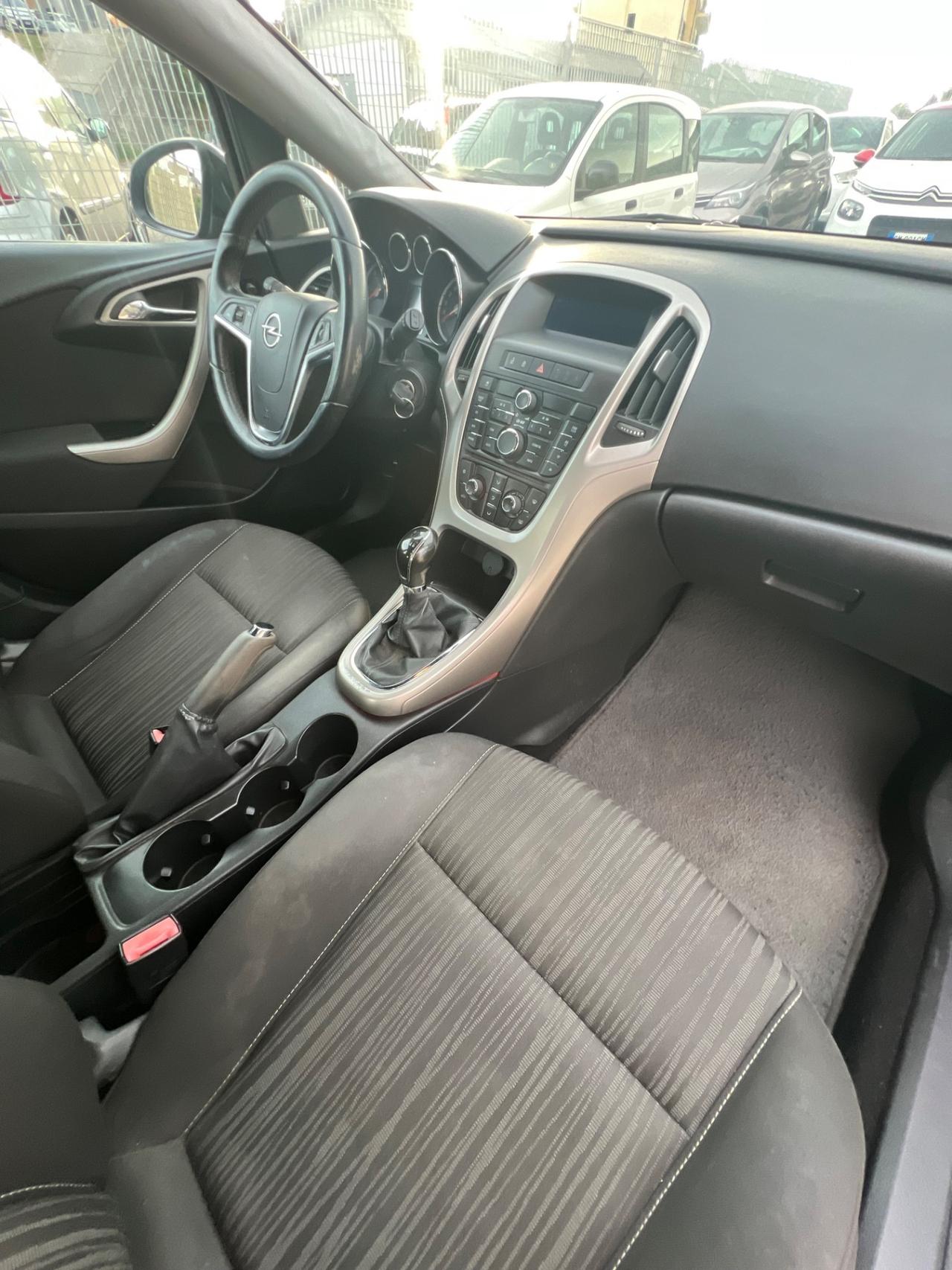 Opel Astra 1.7 CDTI 110CV EcoFLEX S&S 5 porte Cosmo