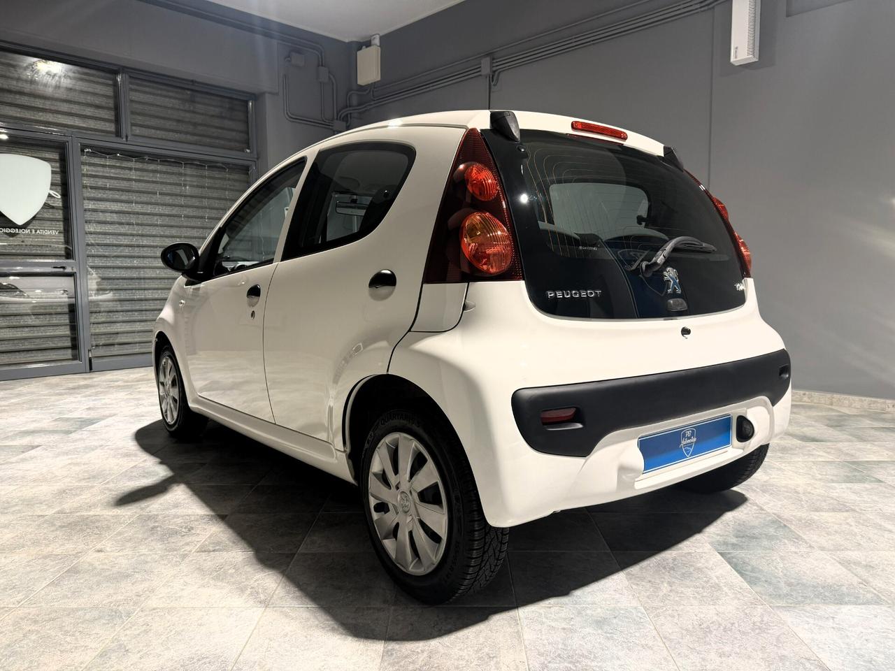 Peugeot 107 1.0 URBAN MOVE 5 PORTE UNICO PROP.