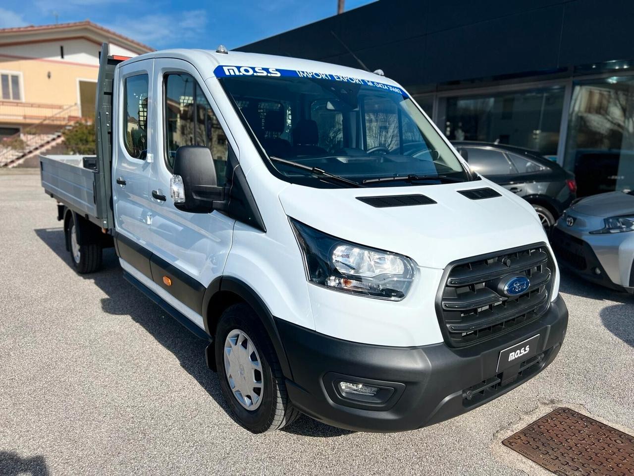 Ford Transit doppia cabina 7 posti nuovo KM 0