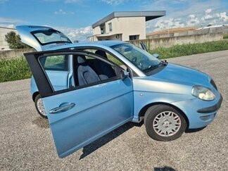 Lancia Ypsilon 1.2 Argento ok neopatentato TAGLIANDATA E REVISIONATA