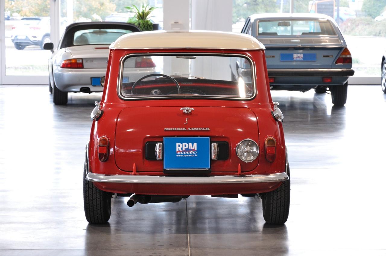 Innocenti Mini replica Morris Cooper S 1275