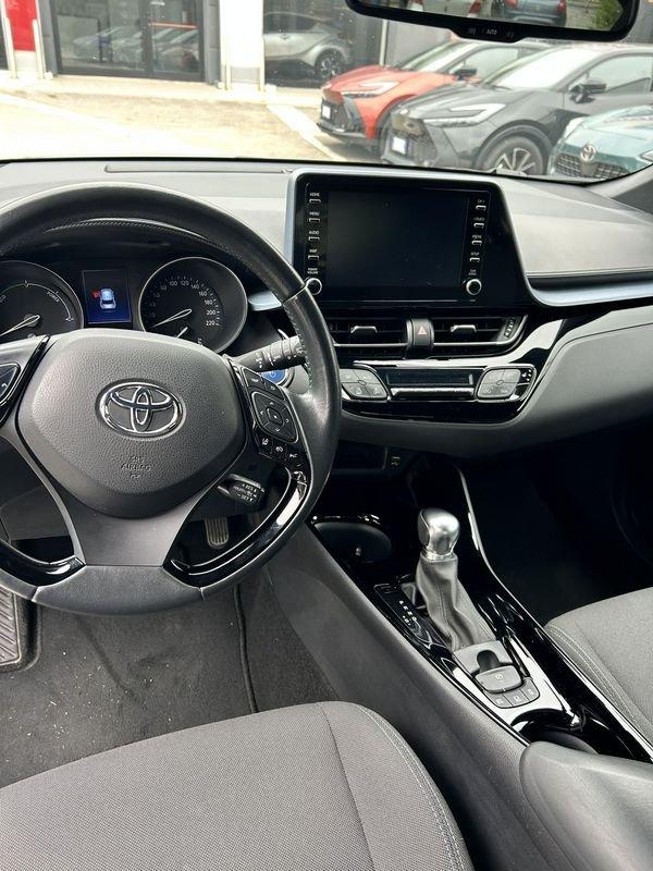 Toyota C-HR C-HR 2.0 Hybrid E-CVT Trend