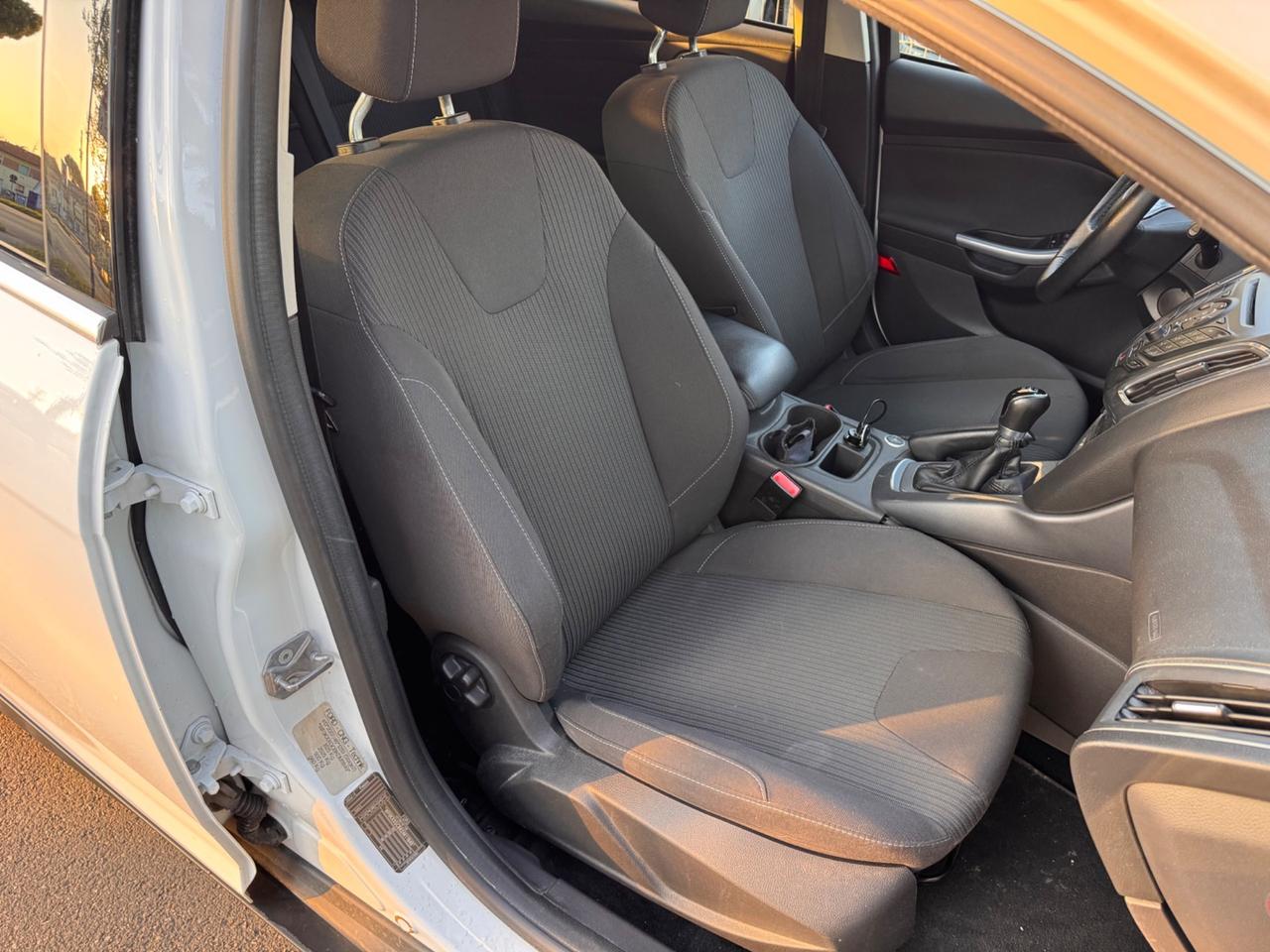 Ford Focus 1.6 GPL 120 CV neopaten garanzia 12 mesi