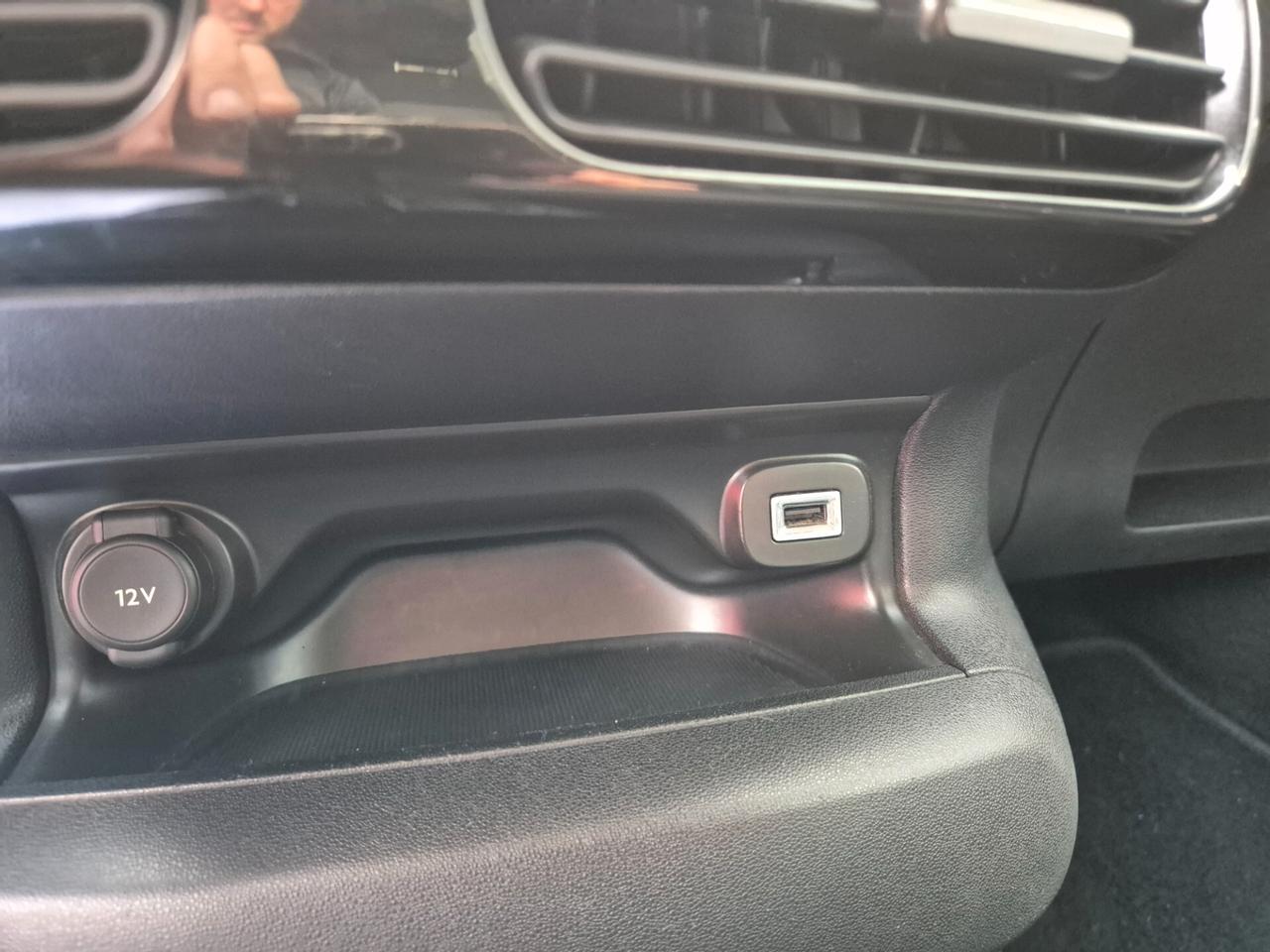 Citroen C4 Cactus BlueHDi 100 Shine