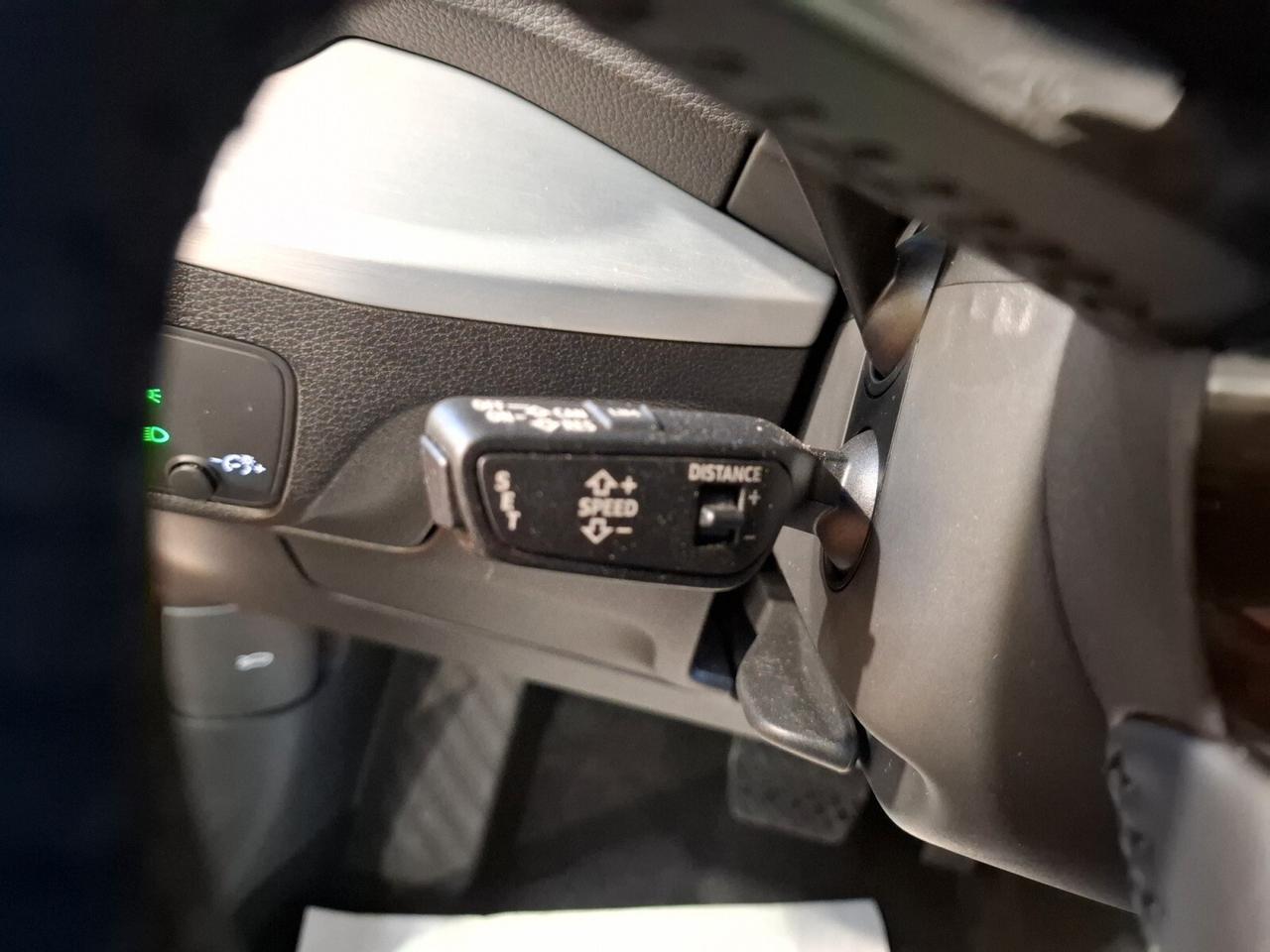 Audi Q2 30 TDI S tronic Business 116CV TAGLIANDI AUDI