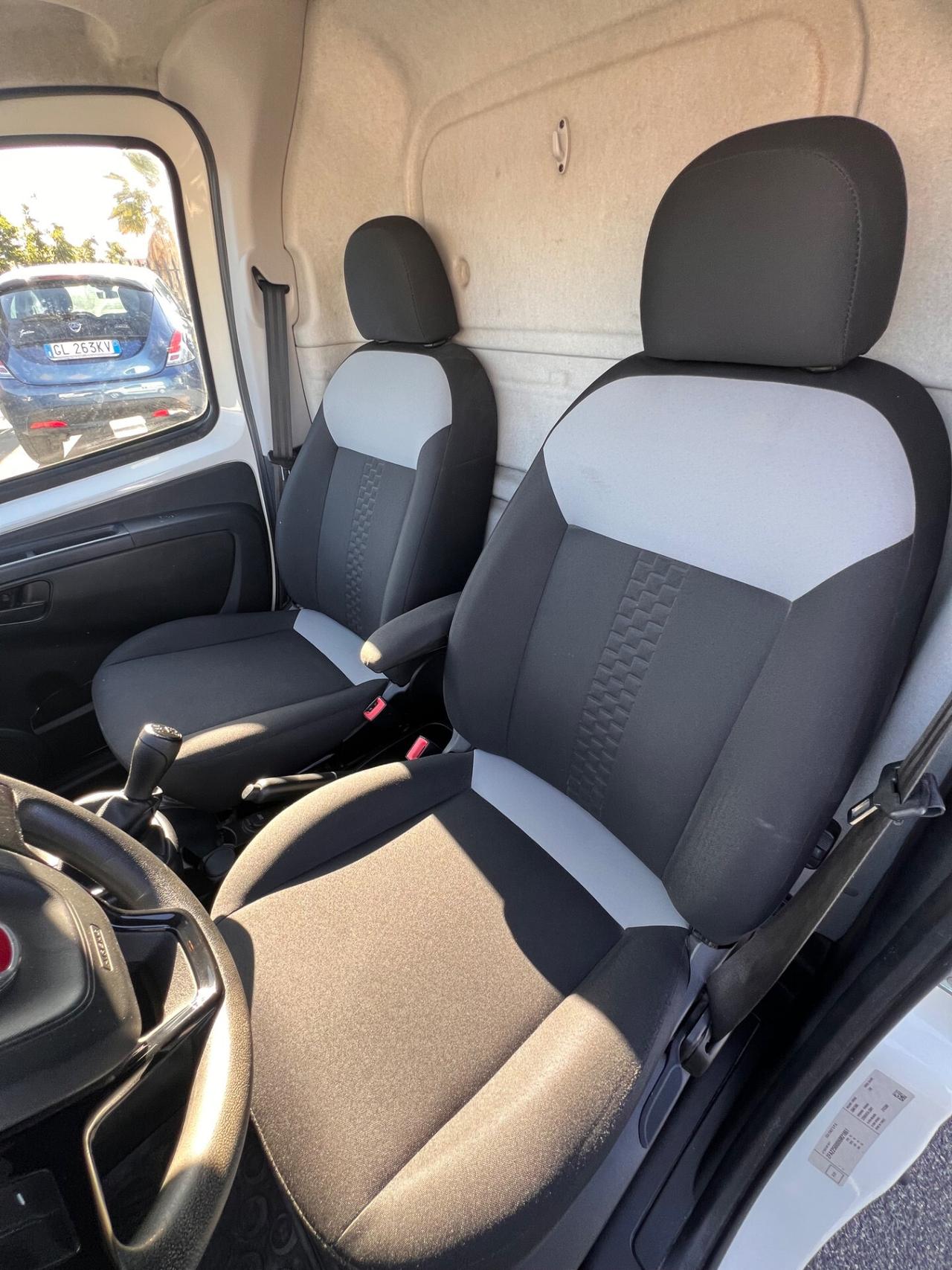 Fiat Fiorino 1.3 MJT 95CV Cargo SX