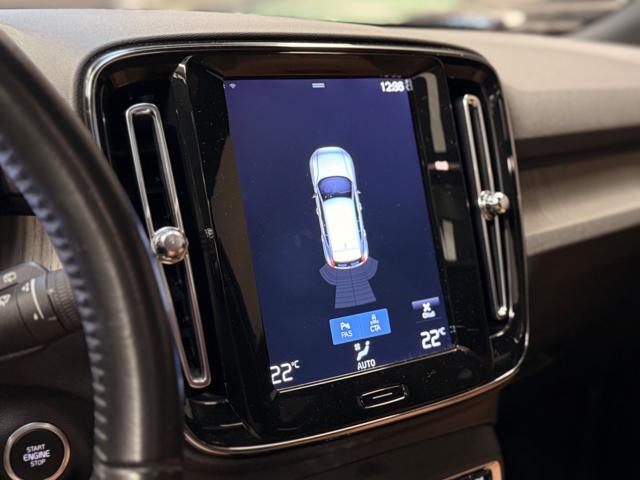 VOLVO XC40 D4 AWD Geartronic Inscription